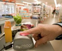 荷兰超市试用指纹支付系统 两手空空也可购物